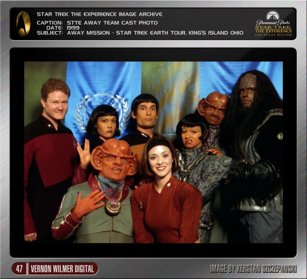 Cast photo of King's Island Star Trek crew